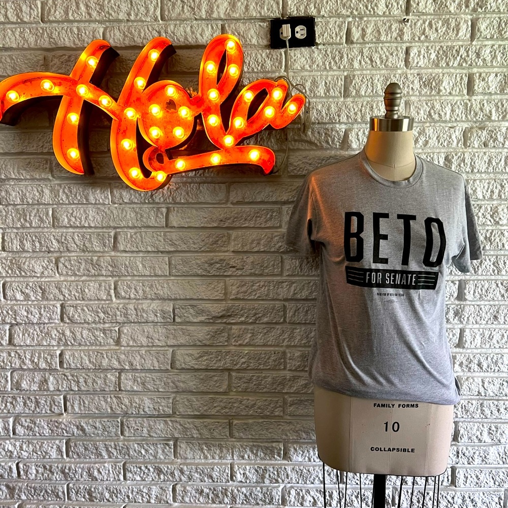 Beto O’Rourke fan club t-shirt